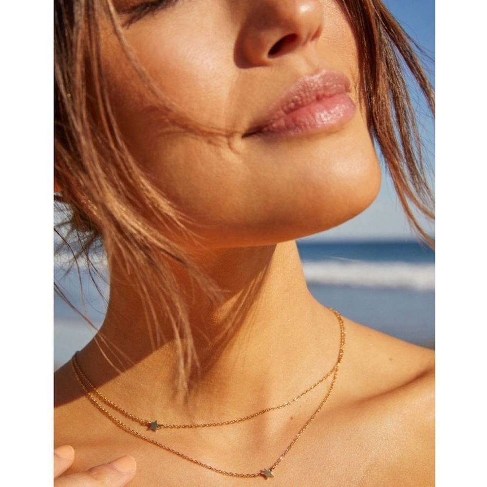 Jennifer Zeuner Yellow Gold Plated Star Necklace.